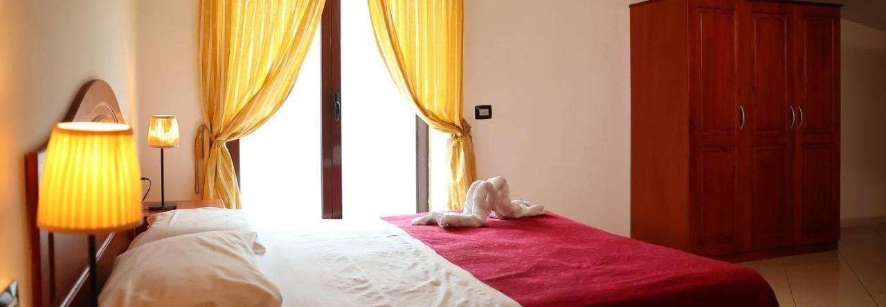 Hotel Plaza, Aversa — photo 1