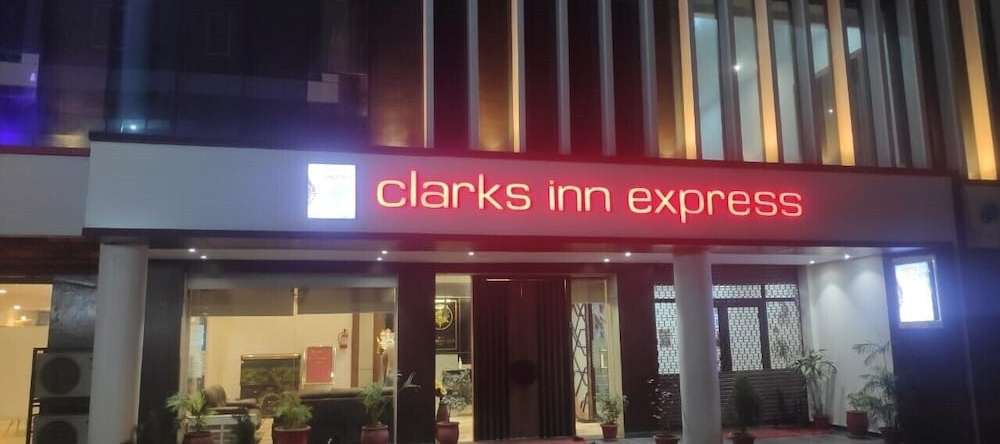 Clarks Inn Express, Birpur — photo 1