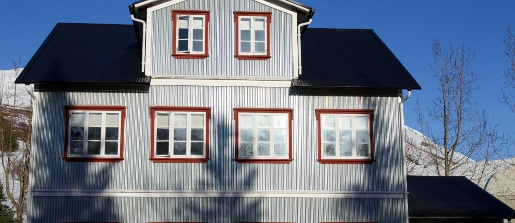 Gamli Skolinn Husavik, Husavik — photo 1