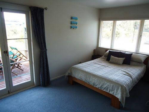 Dellows Waiheke, Onetangi — photo 1