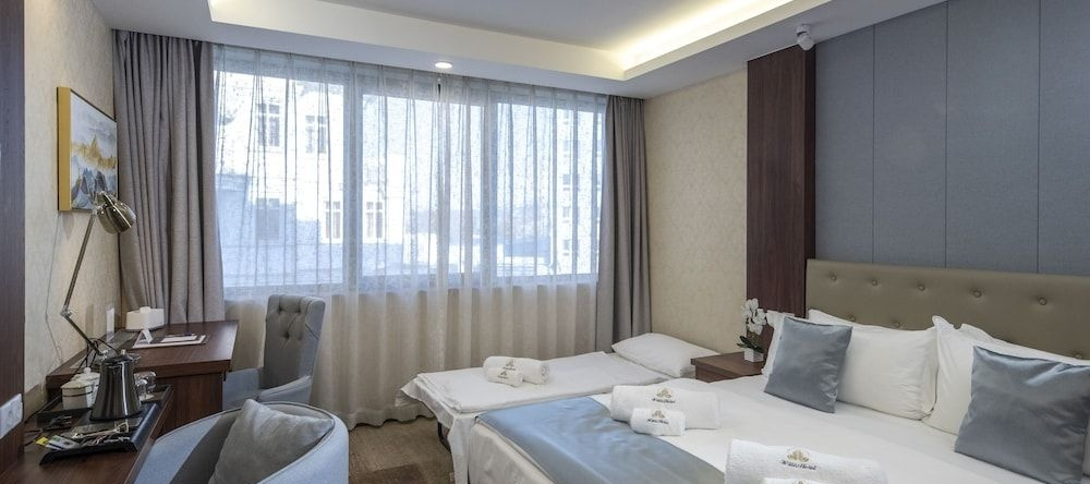 Willis Hotel**** Business & Wellness, 佐洛埃格塞格 — 照片 1