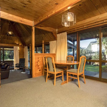 Mulberry House, Waikawa — photo 2