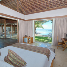 Mora Royal Villa, Desa Batu Layar — photo 4