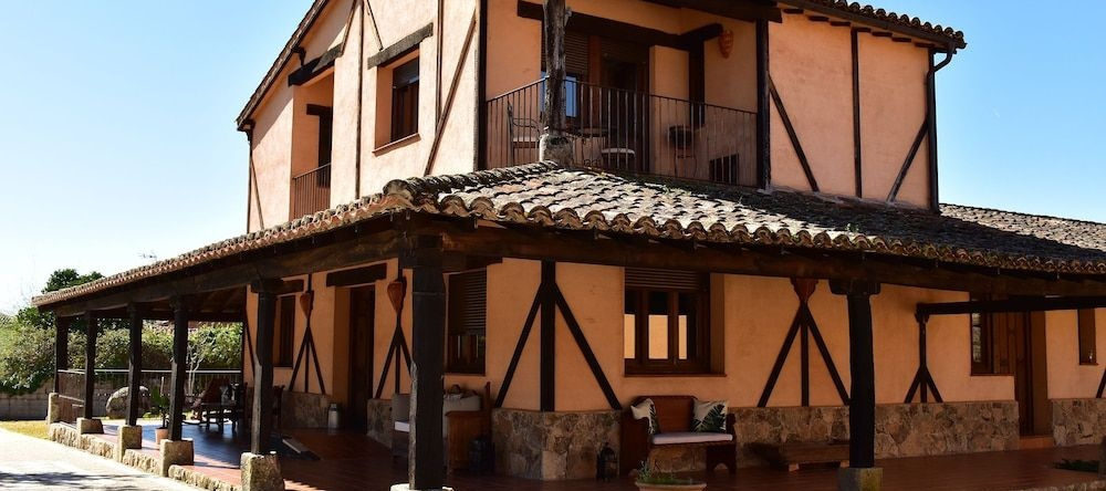 Maille Hotel Rural, Канделеда — фото 1