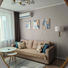 Uyutnya v Dubne Flat, 杜布纳 — 照片 2