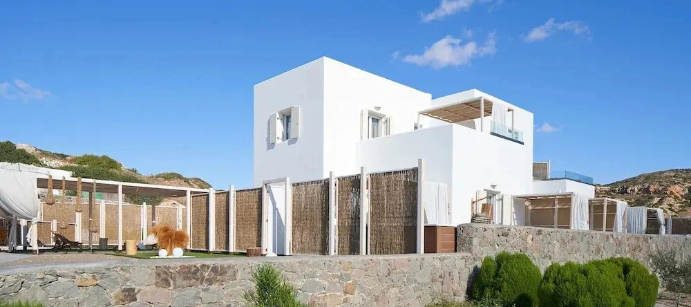 Volcano Luxury Suites Milos - Adults Only, Палиохори — фото 1