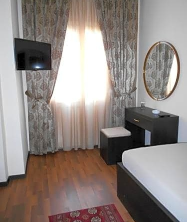 Hotel Padelidaki, 特里卡拉 — 照片 1