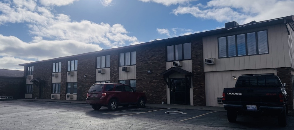 Motel 6 Iron Mountain, Iron Mountain — photo 1
