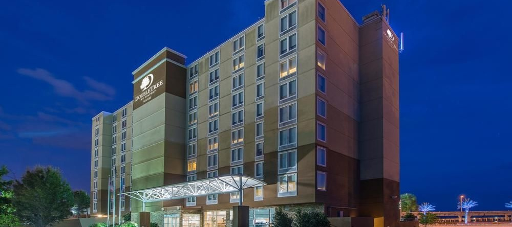 DoubleTree by Hilton Biloxi, MS, 比洛克西 — 照片 1