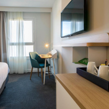 Holiday Inn Perpignan by IHG, 佩皮尼昂 — 照片 2