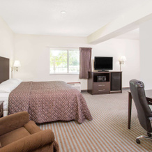 Super 8 by Wyndham Cedar Falls IA - University, 锡达福尔斯 — 照片 3