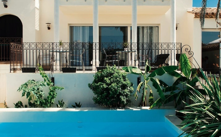 L'oasis Du Golf - Maisons D'hôtes, Безье — фото 1