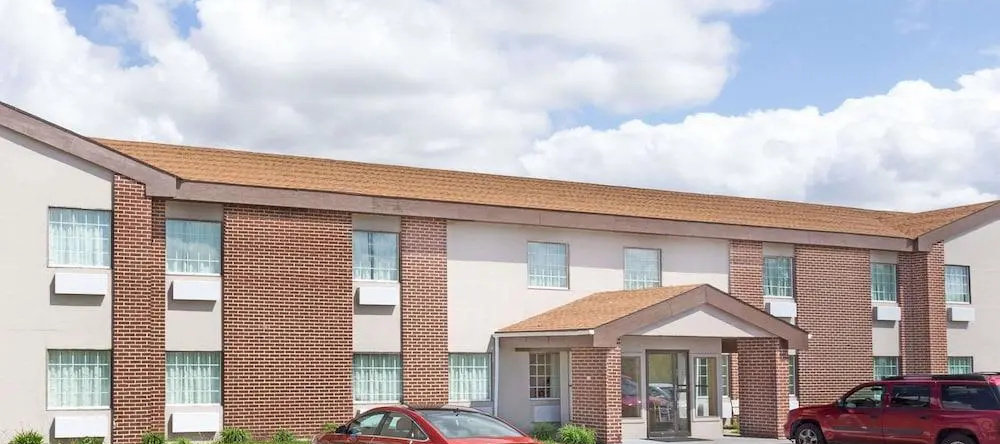 Comfort Inn, Beloit — photo 1