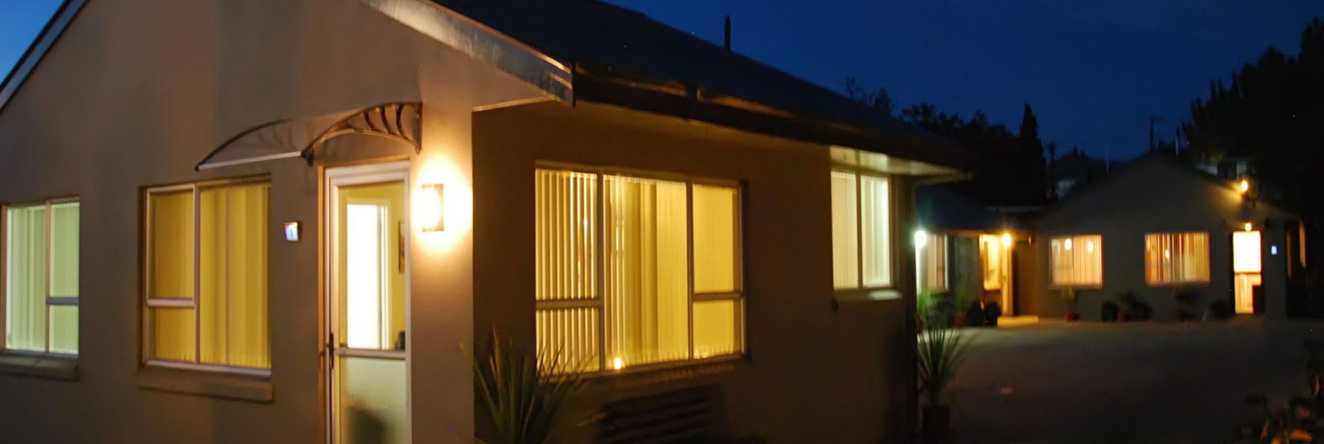 Almond Court Motel, 亚历山德拉 — 照片 1