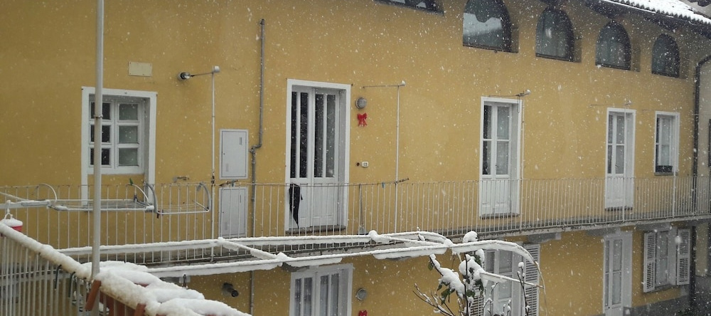 Palazzo Colombino B&B, 贾韦诺 — 照片 1