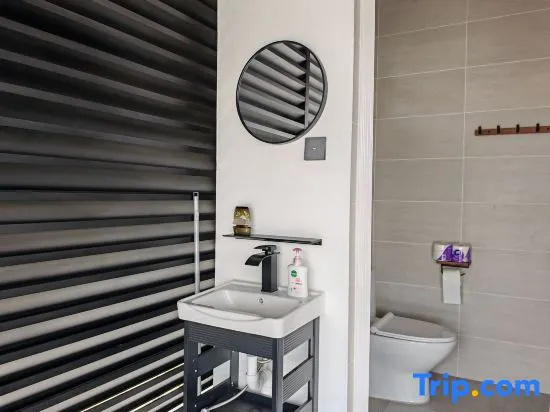 Borneo Bali Villa By Meetstay, Sandakan — photo 1