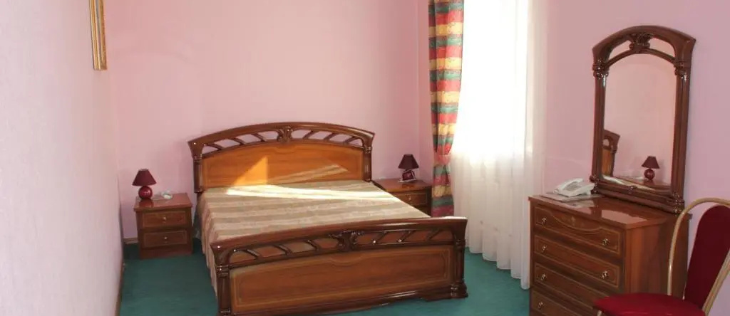 Zarya Hotel, 普罗科皮耶夫斯克 — 照片 1