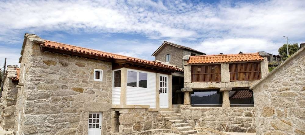 Espigueiro - Casas de Selim, Arcos de Valdevez — photo 1