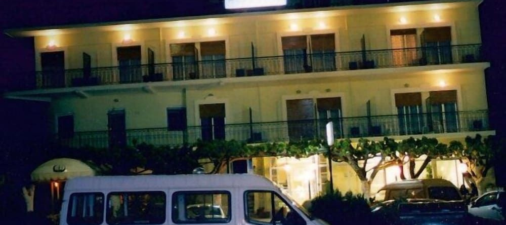 Guesthouse Pyrassos, 新安希亚洛斯 — 照片 1