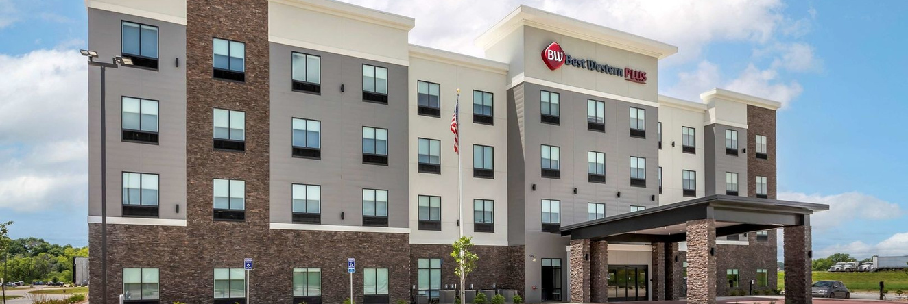 La Quinta Inn & Suites by Wyndham Coralville Iowa City, 科勒尔维尔 — 照片 1