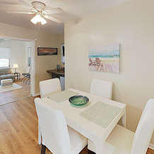 New Listing! Tropical Getaway - 5 Minutes To Beach 2 Bedroom Home, Lantana — photo 4