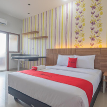 RedDoorz Plus near Taman Budaya Samarinda, 三马林达 — 照片 3