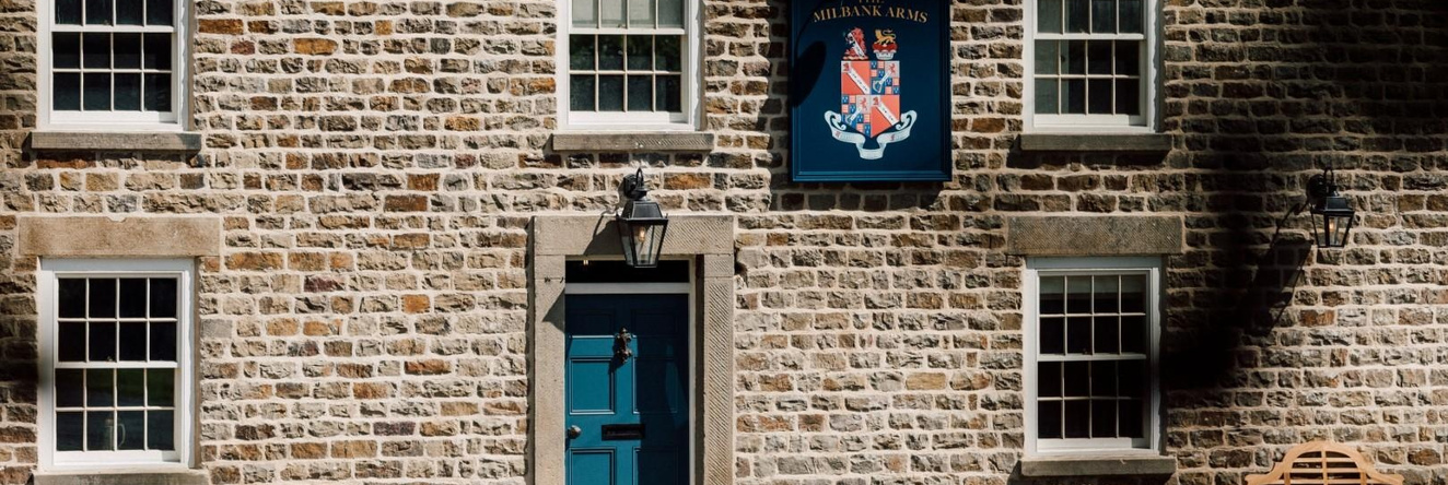 The Milbank Arms, 巴讷费尔德 — 照片 1