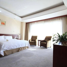 Erdos Tieniu Phoenix Hotel, 鄂尔多斯 — 照片 4