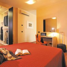 Hotel Residence Zodiaco, 摩德纳 — 照片 4