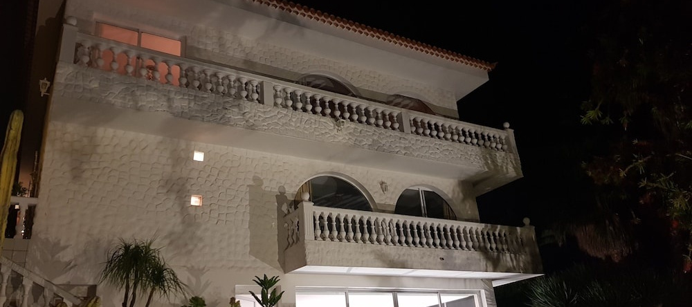 Villa Larnia, 埃尔绍萨尔 — 照片 1