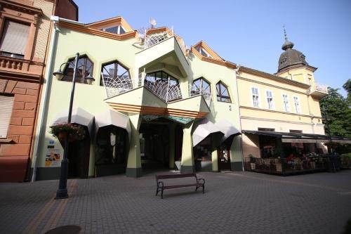 Centrum Lux 2 Apartmanok, Kaposvar — photo 1