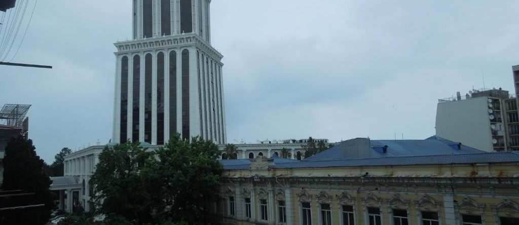 Apartment On 26 May 10/12, Батуми — фото 1