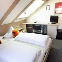 H41 Inn Freiburg, Gundelfingen — photo 3