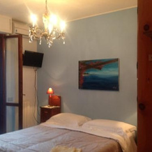 Ottagono, Elmas — photo 4