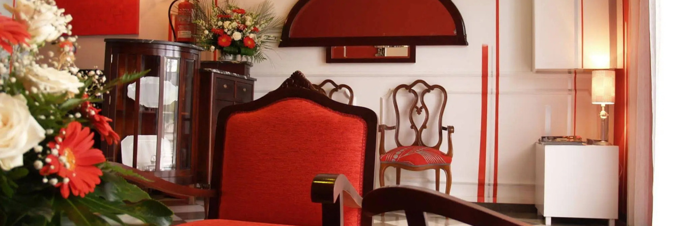Hotel Corona de Atarfe, 阿塔尔费 — 照片 1