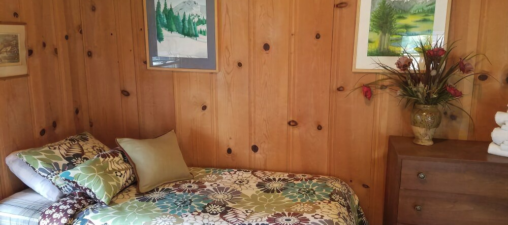 Rogers Cabin 4 Bedrooms 1.5 Bathroom Cabin, Фоллен Лиф — фото 1