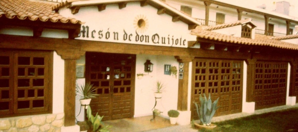 Hotel Meson de Don Quijote, 莫塔德尔库埃沃 — 照片 1