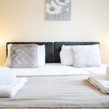 Velvet 1-Bedroom Apartment With Balcony, Hoddesdon, Ходдесдон — фото 3