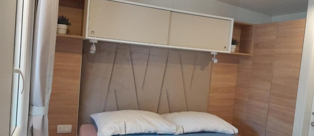 Mobile home Laguna, 滨海比奥格勒 — 照片 1