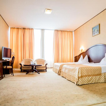 Imperial Inn, 特尔古穆列什 — 照片 3