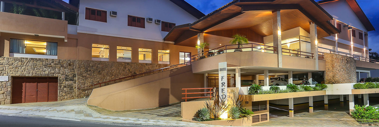 Hotel Fredy, 阿瓜斯迪林多亚 — 照片 1