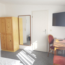 Hotel - Pension - Weller, 迪岑巴赫 — 照片 3
