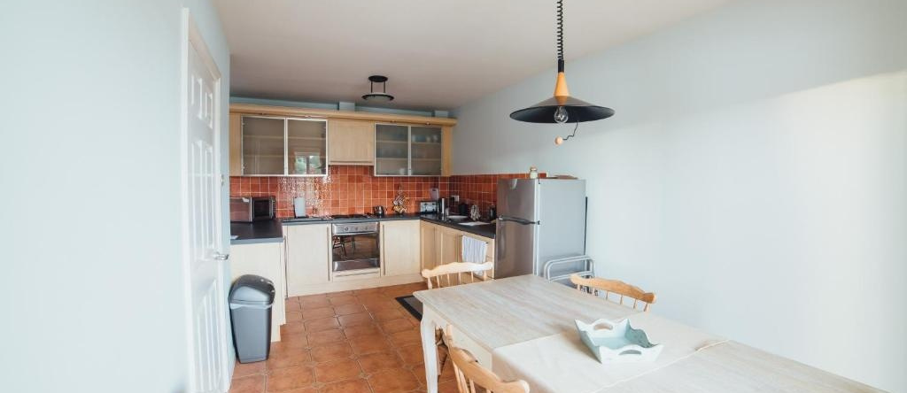 Coleraine Riverside apartment, 科尔雷恩 — 照片 1