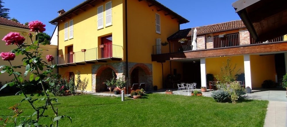 Agriturismo La Martina, Canelli — photo 1
