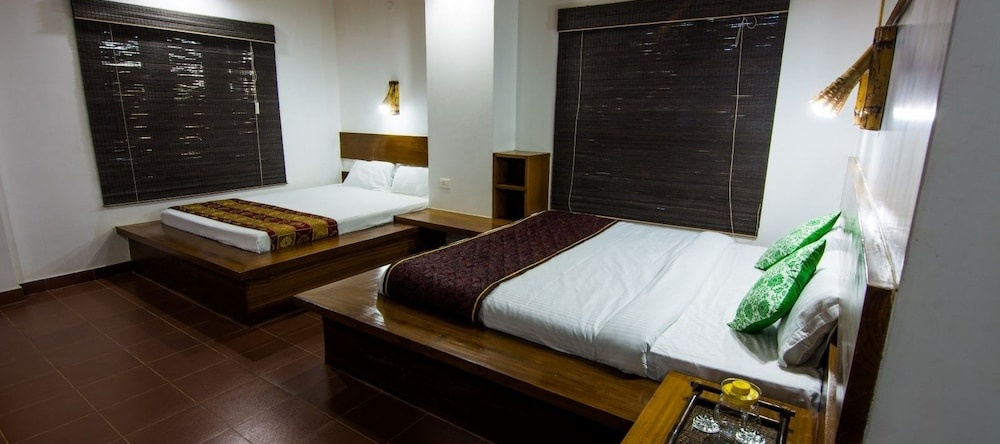 V Resorts Sikhiri Manas, Джиоти Гаон — фото 1