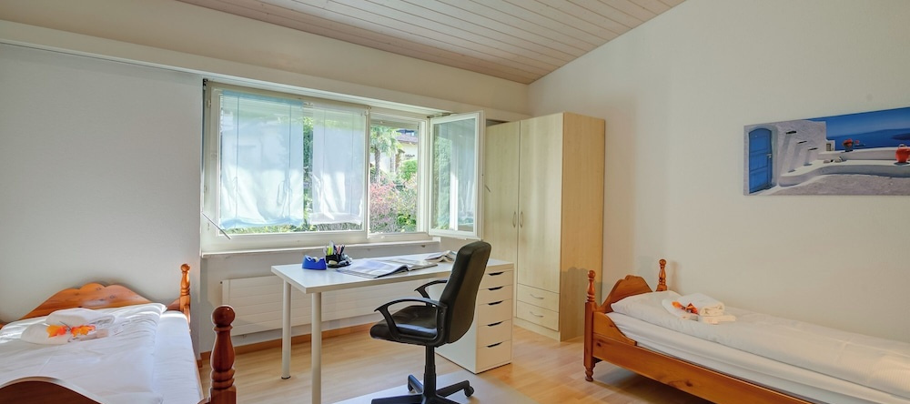 Miralago Lakeview Morcote With Pool, 莫克罗捷 — 照片 1