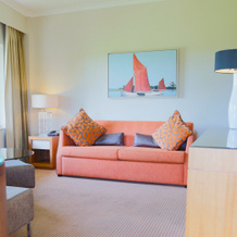 Crowne Plaza Resort Colchester Five Lakes, Малдон — фото 2
