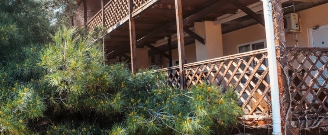 Plamya Living quarters, 奥列尼夫卡 — 照片 1