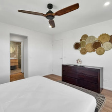 Chic 4-bed Beach House With Sea Views, Malua Bay — photo 5
