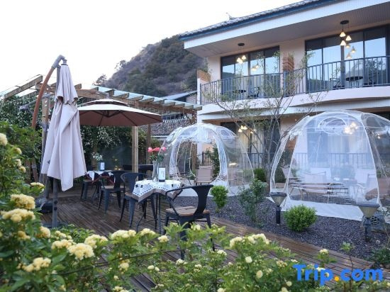 Lugu Lake Scenic Area Qiancheng Wangluju Hotel, 格萨 — 照片 1